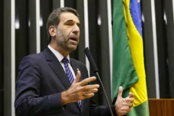 Tarifa de Itaipu debe BAJAR LO MAS QUE SE PUEDA, según nuevo director brasileño