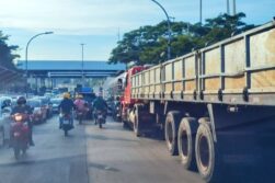 Operación “PADRON” de la Receita genera FILA de camiones en la frontera