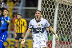 El Decano se impuso por 2-1 ante el Aborigen