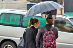 Prevén martes nublado con lluvias dispersas y descenso de temperatura en gran parte del país