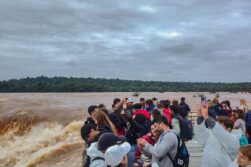 Luego de 9 MESES reabren la PASARELA de la CARGANTA del DIABLO en las Cataratas del Yguazú