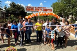 DESCARADA campaña política de Prieto, sus concejales RASTREROS, y Mujica con obras municipales