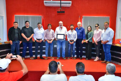 Director general recibió reconocimiento de parte de la Municipalidad de San Alberto