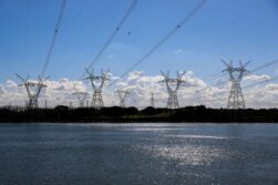 ITAIPU suministró al país 8.181 GWh de energía eléctrica en el periodo de enero a abril de 2025