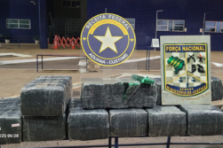 En 24 horas INCAUTAN dos furgones de TRANSPORTE ALTERNATIVO con más de 700 kilos de MARIHUANA en el Puente de la Amistad.