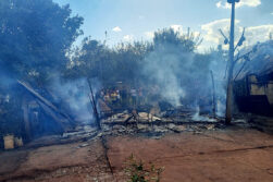 Tragedia en comunidad indígena: hombre muere en presunto suicidio tras incendiar su vivienda.