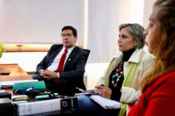 Gobernador ALARDEA por obra que adjudicó a un BORRACHO y que AVANZA a paso de TORTUGA.
