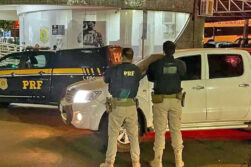 Pareja de «cabriteros» son detenidos en el Puente de la Amistad con una camioneta robada