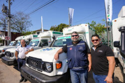 Entregan nuevas ambulancias para los distritos de Santa Rosa, Santa Rita y Juan León Mallorquín