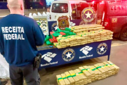 Incautan en Foz de Iguazú más de media tonelada de marihuana en vehículos con placa paraguaya