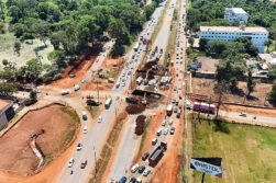 Socializan nuevas medidas del Plan de Desvío de Tránsito en el Km 10 de CDE por obras del viaducto financiado por ITAIPU