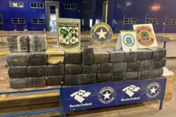 Incautan casi 600 kilos de droga en operativo en el Puente de la Amistad