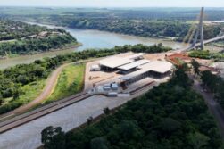 Gobernador de Paraná habilitará el Puente de la INTEGRACIÓN y la Perimetral Leste, pero el Gobierno del Brasil dice que NO se TERMINÓ la obra.