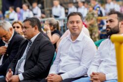 PRIETO fue a la Misa de Caacupé, para la FOTO y en la homilía lo PINTARON de cuerpo entero.