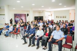 Cuestionadas “autoridades” aprovechan lanzamiento de la “semana loca” para mostrarse.