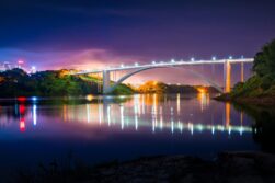 SUSPENDEN paso de colectivos de TURISMO por el Puente de la Integración.