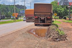 Asfalto de la Ruta PY 02 se HUNDE y NO es REPARADO por la concesionaria Tapé Porá, que cobra un ABULTADO peaje.