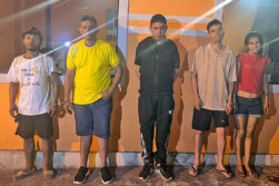 Golpe preventivo en Villa Fanny: Caen cinco personas, entre ellas un exconvicto liberado hace horas