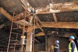 Técnicos de ITAIPU avanzan con diagnóstico de daños estructurales de la Catedral San Blas de CDE