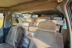 INÉDITO: Policía Federal INCAUTA 3 TONELADAS de pollo que estaban por ingresar a PARAGUAY de CONTRABANDO