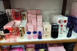 Desde Uruguay ALERTAN que perfumes CHINOS “PIRATAS” vendidos en Ciudad del Este son NOCIVOS para la SALUD.