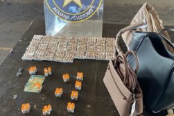 Detienen a BRASILEÑO en el Puente de la Amistad con “adelgazantes milagrosos” T.G. de Indufar