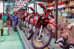 Gobierno baja costos para que motos salgan a la comercialización 100% matriculadas