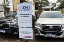 Funcionarios de la DNIT INCAUTAN dos CAMIONETAS ROBADAS en el Brasil, y que ingresaban al Paraguay.