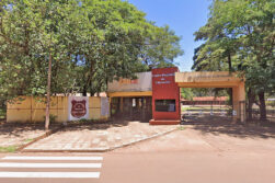 Padre de familia agrede a golpes a un docente porque no dio permiso a su hija para ir al baño.