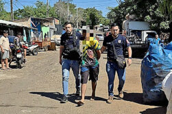 Capturan a adolescente con orden de captura tras persecución en Remansito