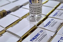 Incautan fármacos presuntamente falsificados y demoran a conductor en CDE