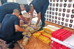 Cae camión con 352 kg de marihuana tras seguimiento policial