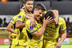 Copa Sudamericana: Recoleta rescata un valioso empate en Ecuador y sigue invicto