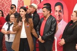 ASISTENTE FISCAL, esposa del GOBERNADOR de Alto Paraná, realiza PROSELITISMO violando la LEY.