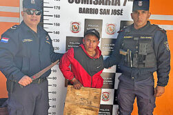 Cae sospechoso de intentar romper blíndex de casa de cambios en CDE