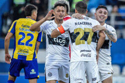 Olimpia cierra el Apertura con otra victoria y ratifica su dominio total del fútbol paraguayo