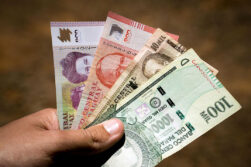Se acaba el tiempo y siguen sin acuerdo para reajuste del salario mínimo