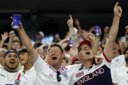 Hinchas de Inglaterra y Croacia consumieron más de 45.000 cervezas en un bar del Mundial