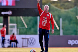 Alfaro ya tiene plantel completo para la preparación mundialista