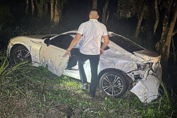Automovilista chocó contra columna en Hernandarias