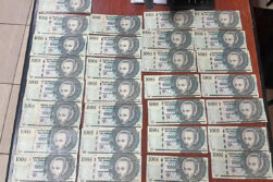 Detienen a dos personas por presunto soborno electoral con dinero aparentemente falso en Caazapá