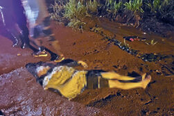 Joven muere atropellado por una camioneta que se dio a la fuga en Santa Fe del Paraná