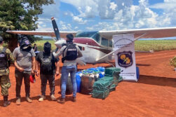 Condenan a piloto boliviano y copiloto peruano por tráfico de cocaína