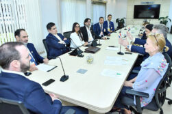 Paraguay y UNESCO exploran acciones para fortalecer la gestión de recursos hídricos