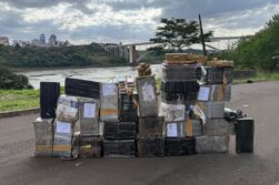 FRONTERA del TRÁFICO: Incautan 621 kilos de MARIHUANA en la ribera del río Paraná.