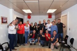 Cuando con una FOTO quieren mostrar “UNIDAD” y lo que sale es la DIVISIÓN.