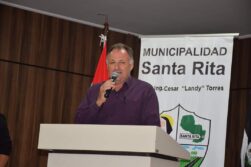 Acusan a GOBERNADOR y a su HERMANO por IMPUGNAR al candidato a intendente de una ALIANZA OPOSITORA en Santa Rita.