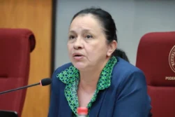 Senadora DICE que PRIETO debe SOMETERSE a la JUSTICIA y demostrar en el JUICIO que es un “PERSEGUIDO POLÍTICO” y su INOCENCIA.