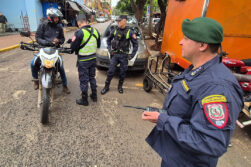 Policía intensifica controles preventivos de personas y vehículos en el microcentro de Ciudad del Este