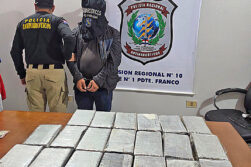 Incautan 20 panes de presunta cocaína ocultos en un camión en Los Cedrales